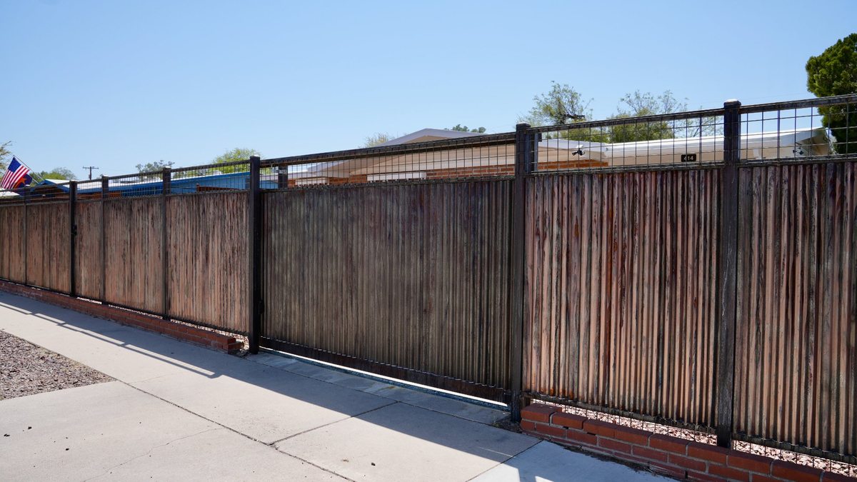 Fence installation Tucson Arizona - Gama Fence Metal Fabrication