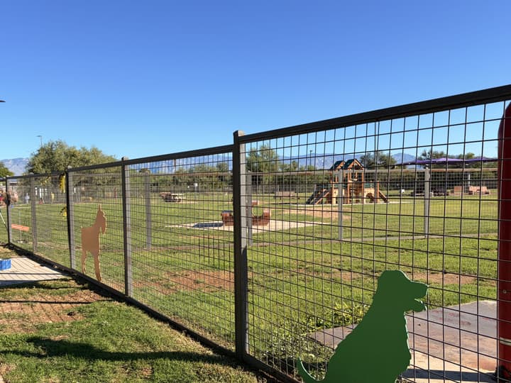 Wagging Tails – Lincoln Regional | Projects | Gama Fence